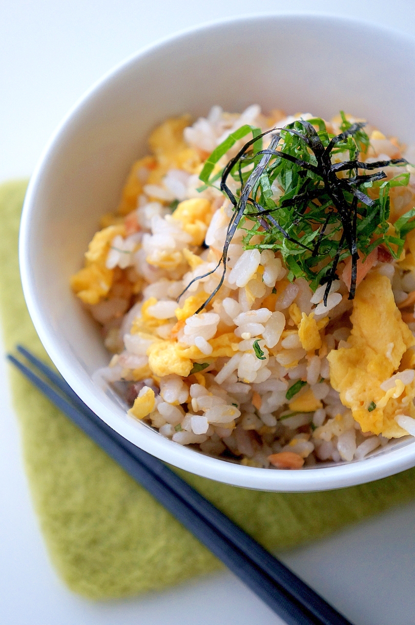 簡単 混ぜるだけ 焼き鮭フレークの卵入り香味ごはん レシピ 作り方 By ぷう Pou 楽天レシピ 簡単 混ぜるだけ 焼き鮭フレークの卵入り香味ごはん レシピ 作り方 By ぷう Pou 楽天レシピ