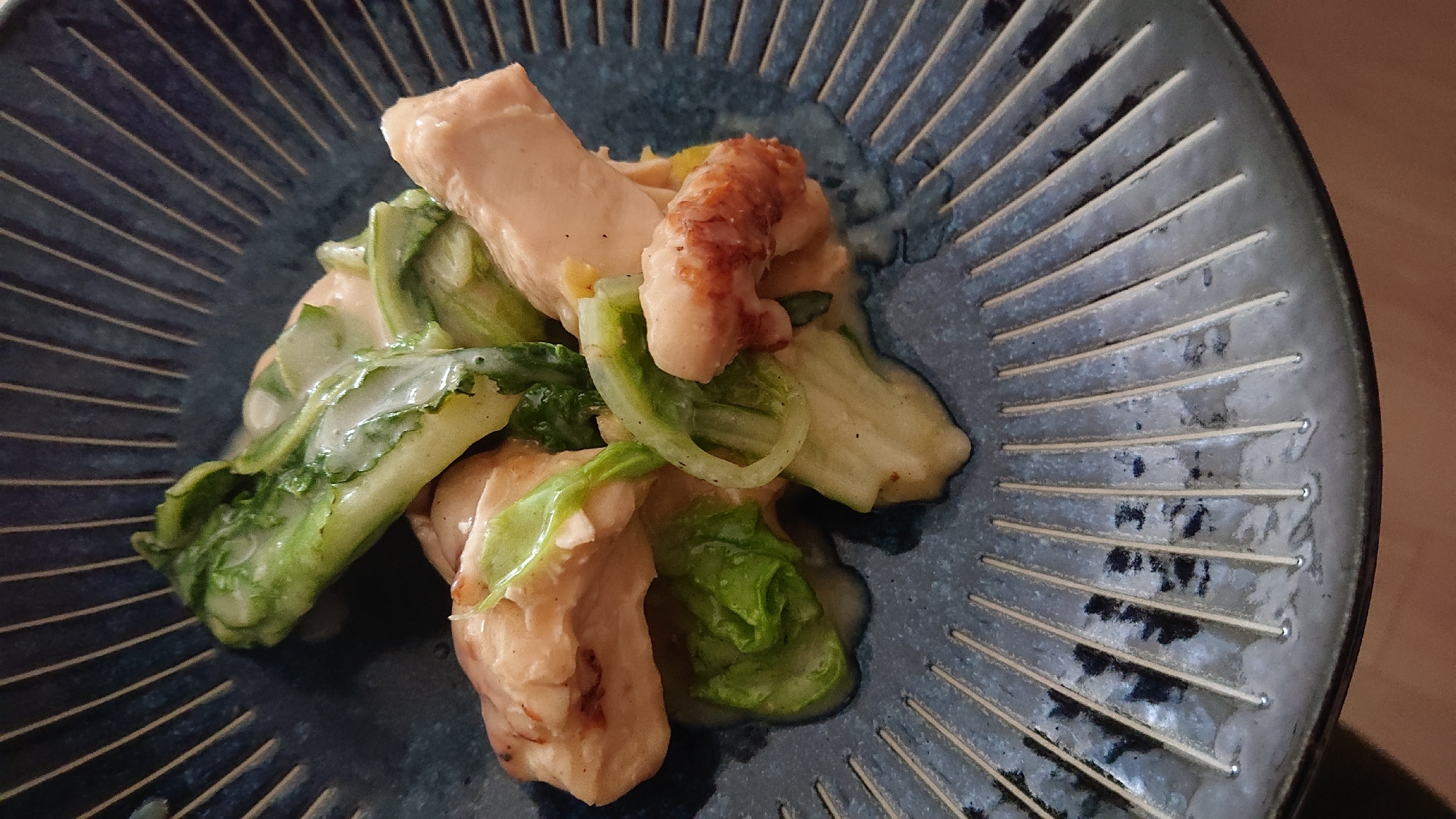 鶏ムネ肉でヘルシー白菜のクリーム煮