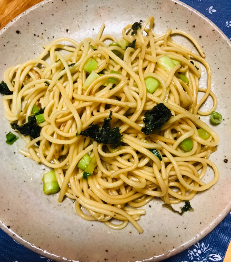 ネギと焼きばら海苔の焼きそば