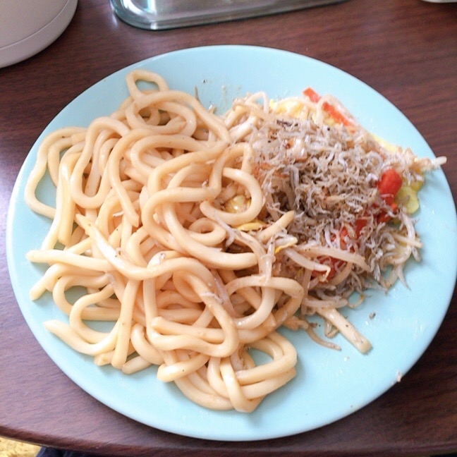 焼きうどん マヨネーズ和え