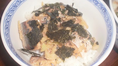 鯖の水煮缶で☆お手軽鯖丼