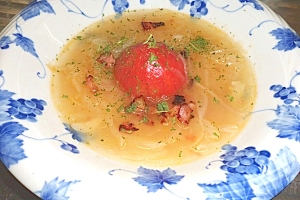 丸ごとトマトの冷たいスープ☆