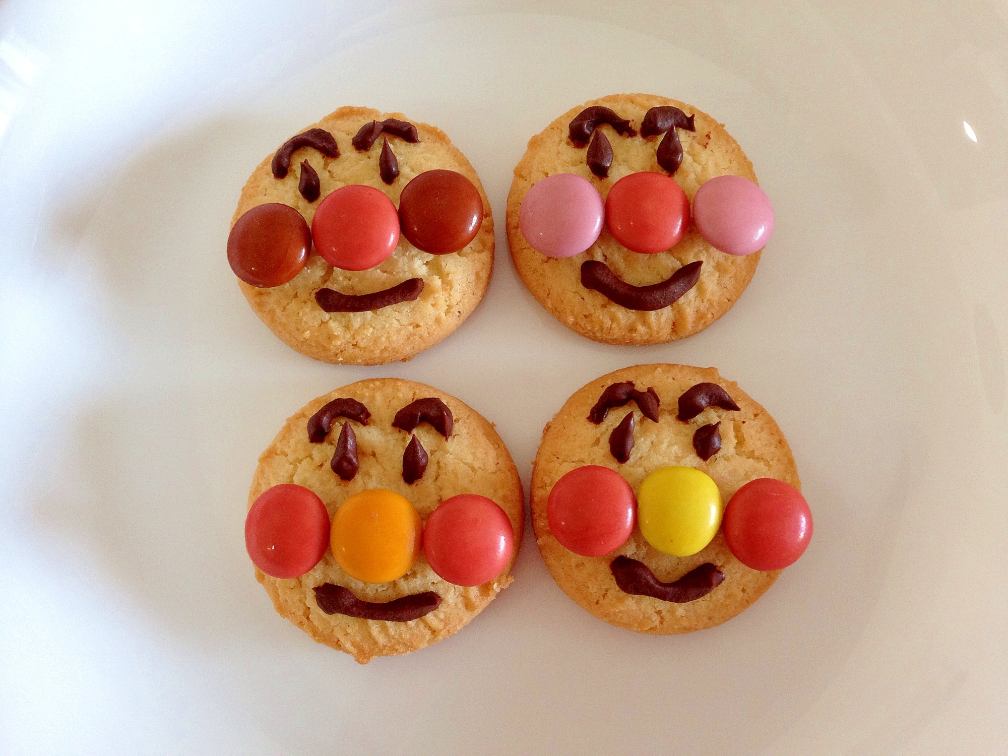 子どもが喜ぶ アンパンマンクッキー レシピ 作り方 By うーころちゃん 楽天レシピ