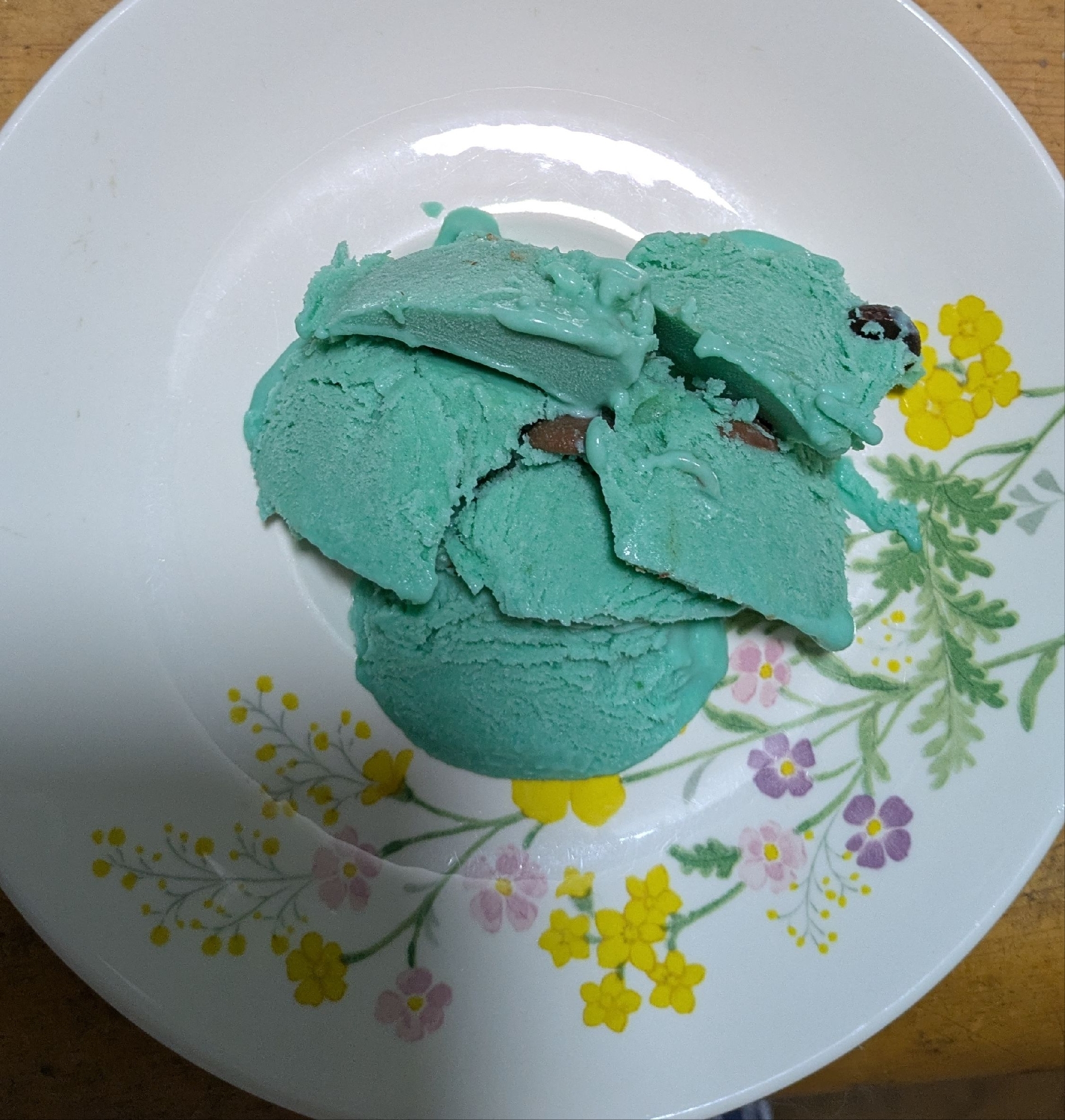 チョコミントアイス