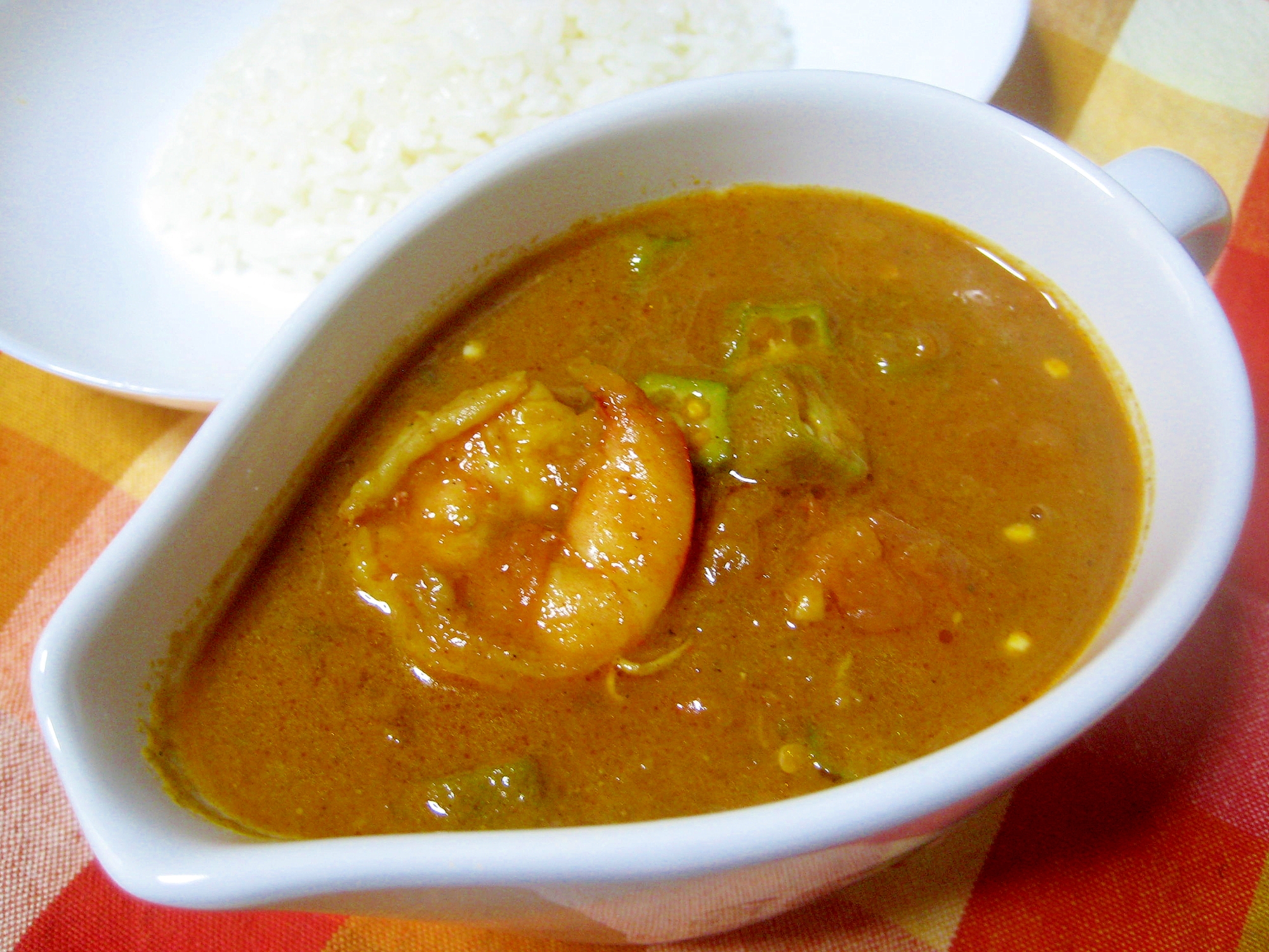 えびとオクラのトマトカレー