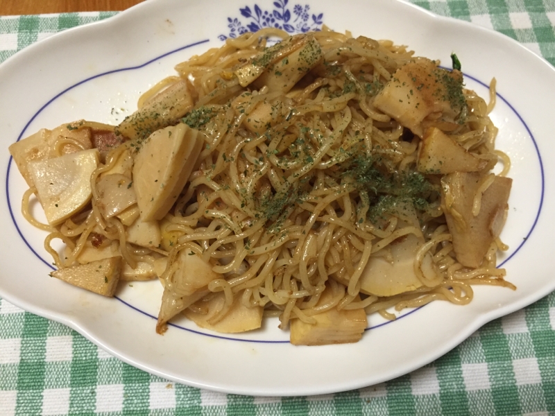 たけのこたっぷり焼きそば