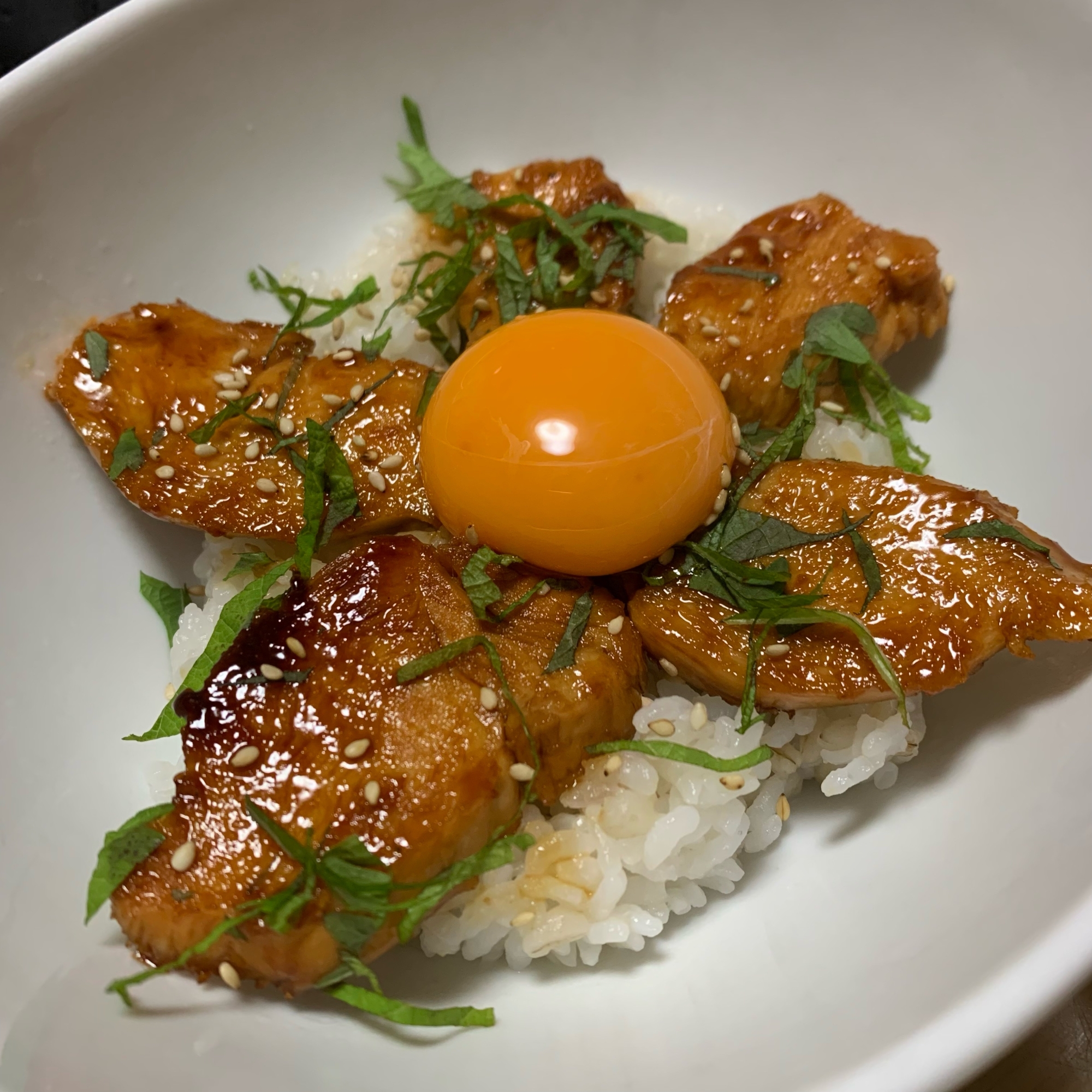 10分で出来る！ダイエットにも！サラダチキン丼