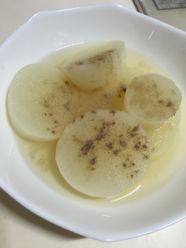 大根のブイヨンスープ煮