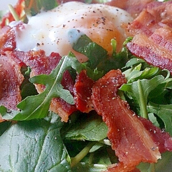 ほうれん草とカリカリベーコン 温卵の幸せサラダ レシピ 作り方 By モモグラモ 楽天レシピ ほうれん草とカリカリベーコン 温卵の幸せサラダ レシピ 作り方 By モモグラモ 楽天レシピ