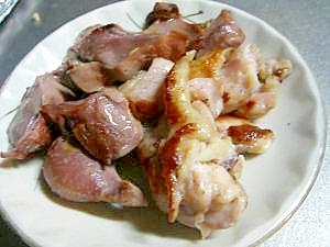 鶏もも肉と砂肝のガーリック焼き