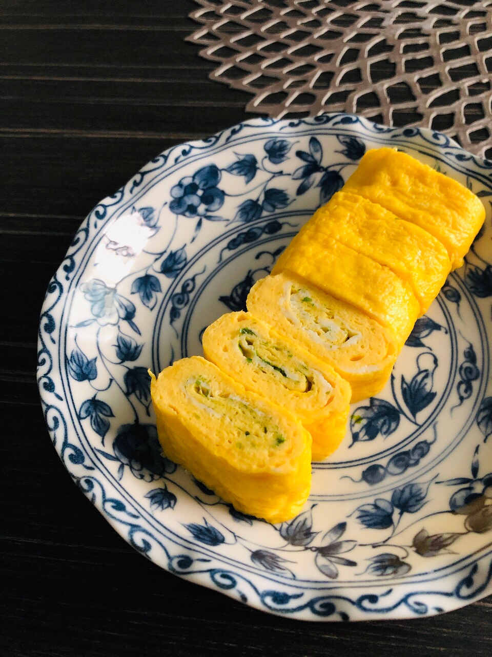 朝食やお弁当に☆あおさ粉の卵焼き