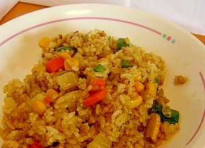 休日のお昼に 子供のよろこぶカレーチャーハン レシピ 作り方 By Mama6138 楽天レシピ