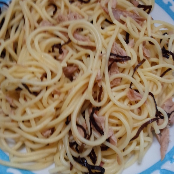 ツナと塩昆布パスタ レシピ 作り方 By ぱちくりさん 楽天レシピ ツナと塩昆布パスタ レシピ 作り方 By ぱちくりさん 楽天レシピ