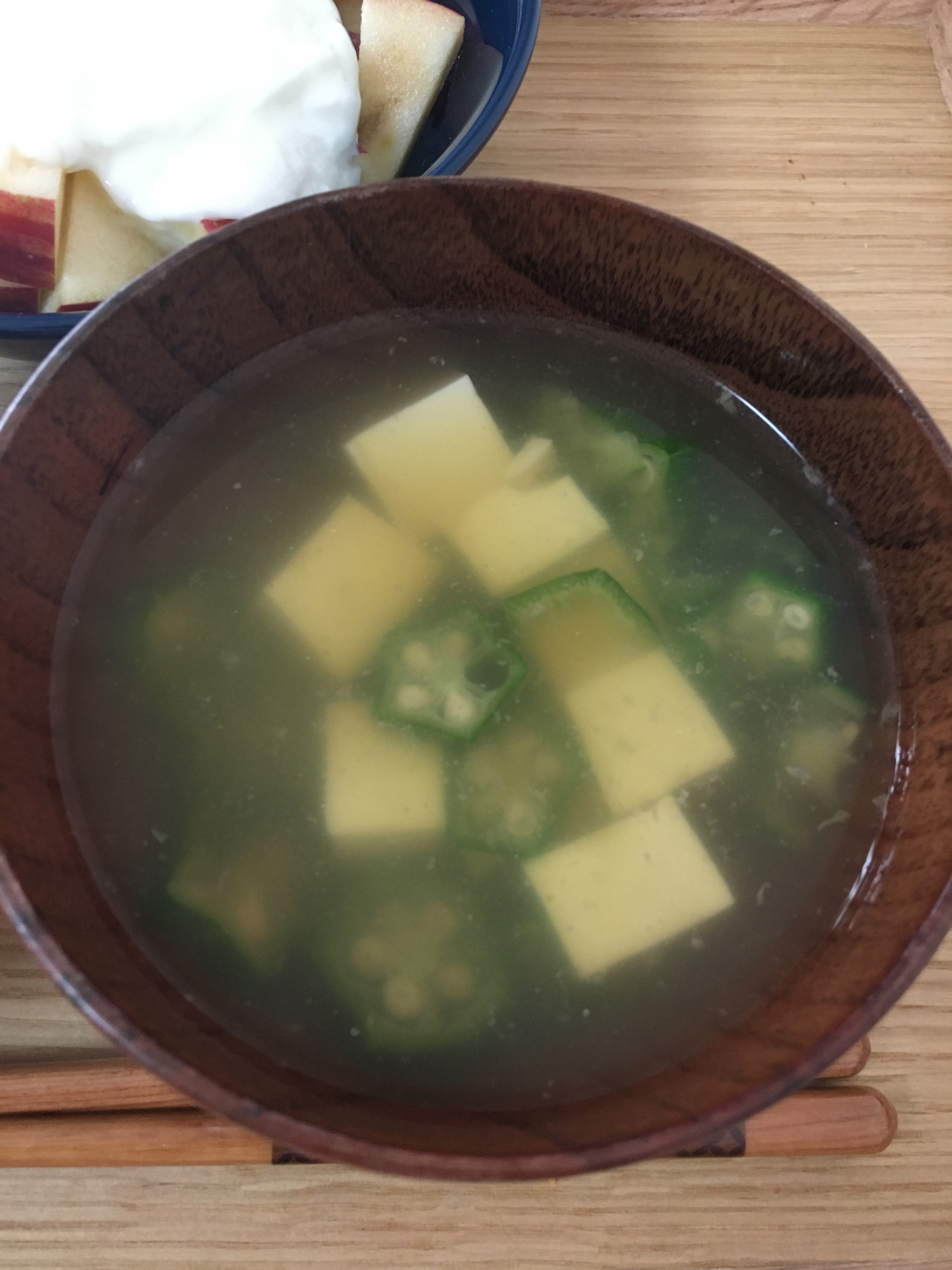 冷凍おくら活用レシピ☆豆腐の鶏ガラスープ