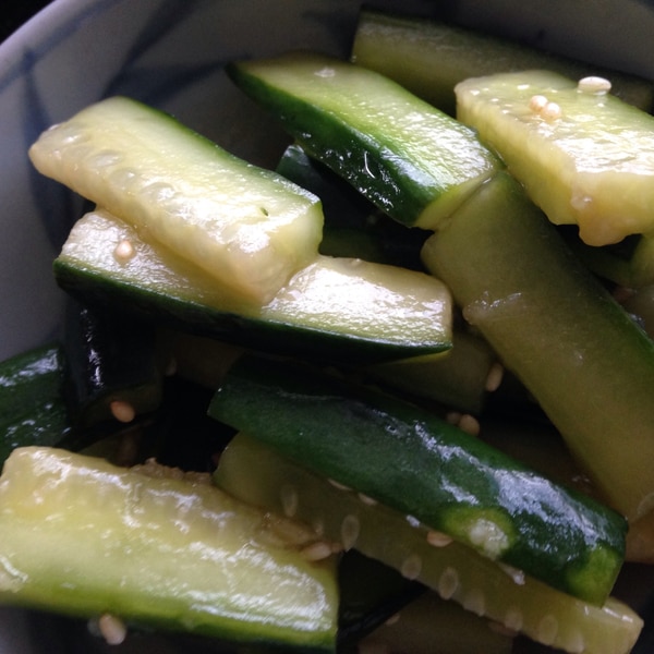 きゅうりのめんつゆしょうが漬け レシピ 作り方 By Tommeg12 楽天レシピ きゅうりのめんつゆしょうが漬け レシピ 作り方 By Tommeg12 楽天レシピ