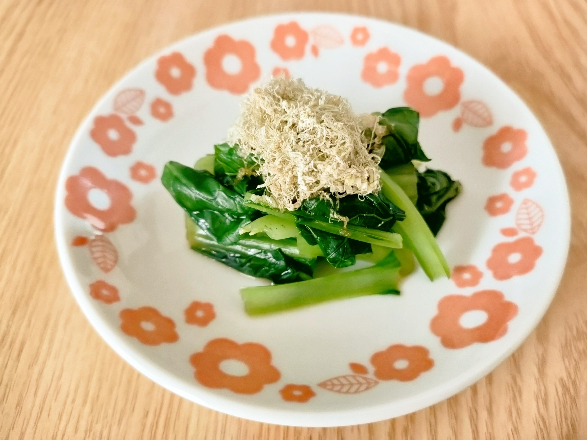 レンジで簡単☆小松菜のとろろ昆布かけ