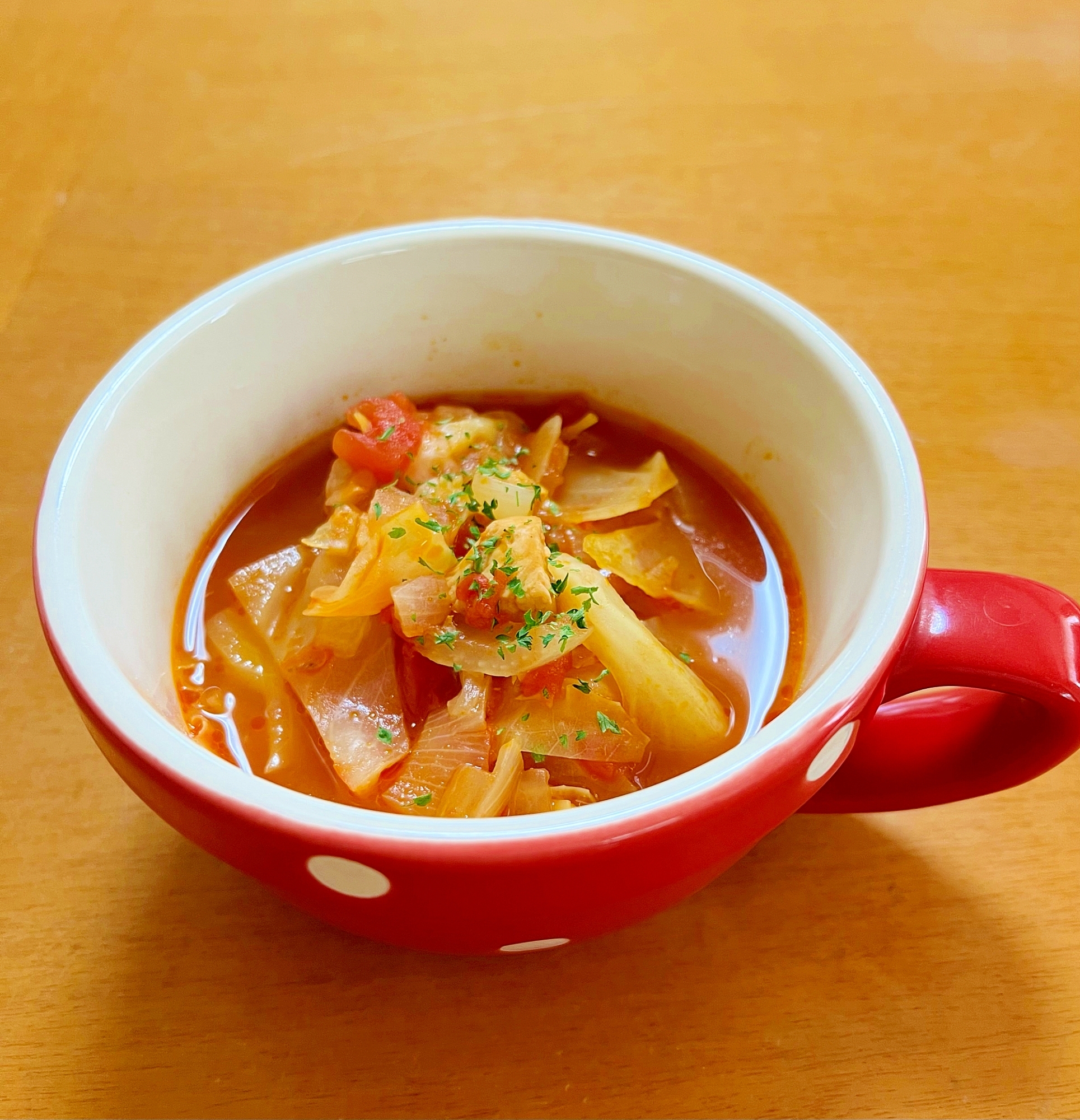 トマト缶で鶏肉入り燃焼トマトスープ