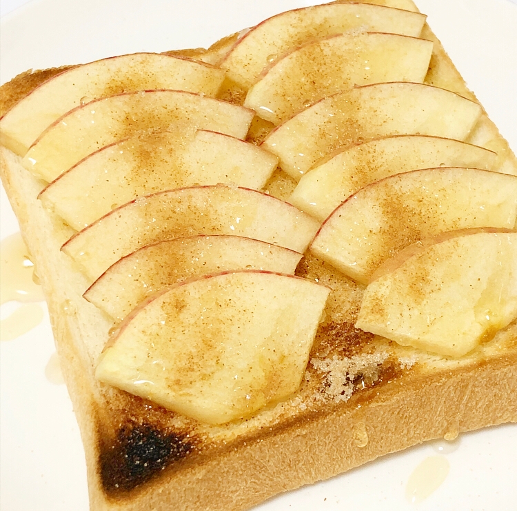 食パンdeアップルパイ風トースト