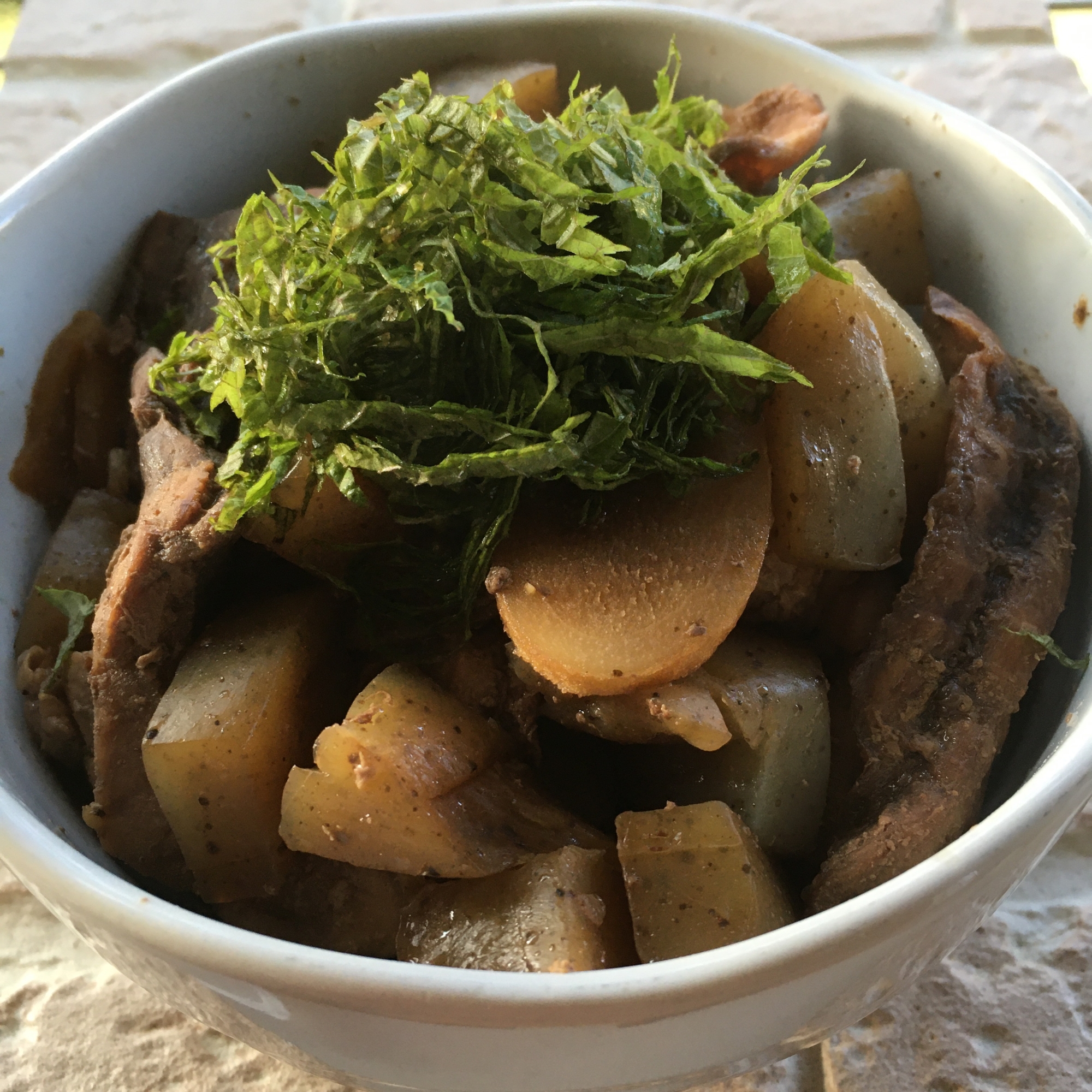 めかじきのアラとこんにゃくの甘辛煮♪