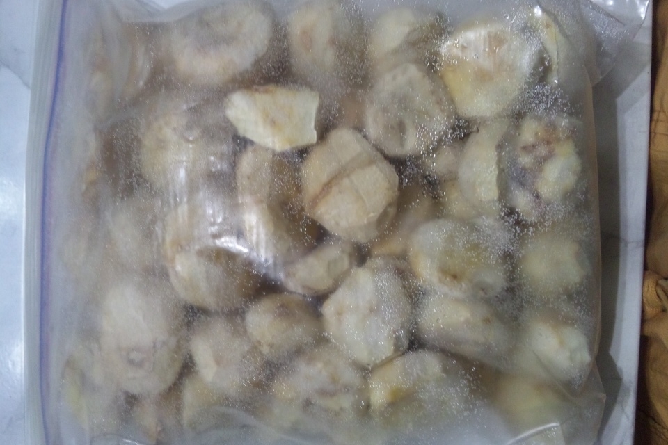 生栗の冷凍保存 レシピ 作り方 By Playa09 楽天レシピ 生栗の冷凍保存 レシピ 作り方 By Playa09 楽天レシピ