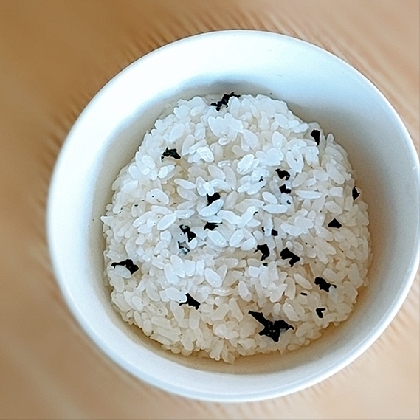 わかめの混ぜご飯おにぎり
