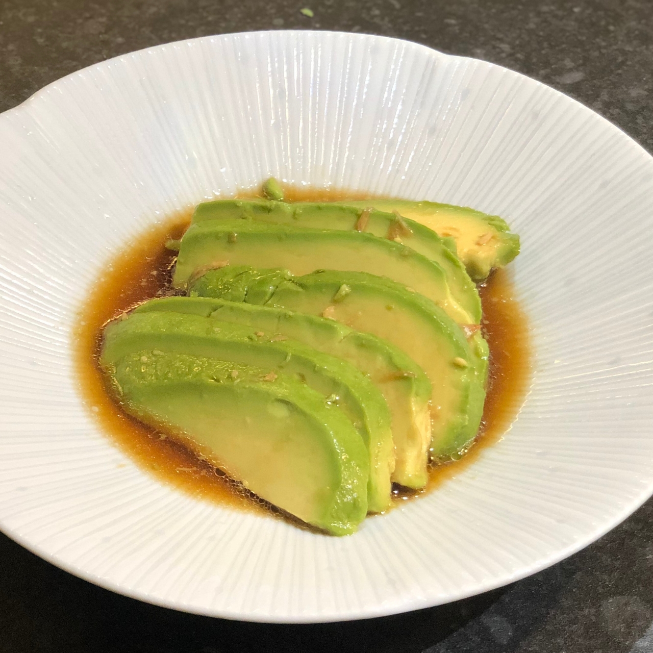 【蒜蓉醤】アボカドにあう！にんにく醤油ドレッシング