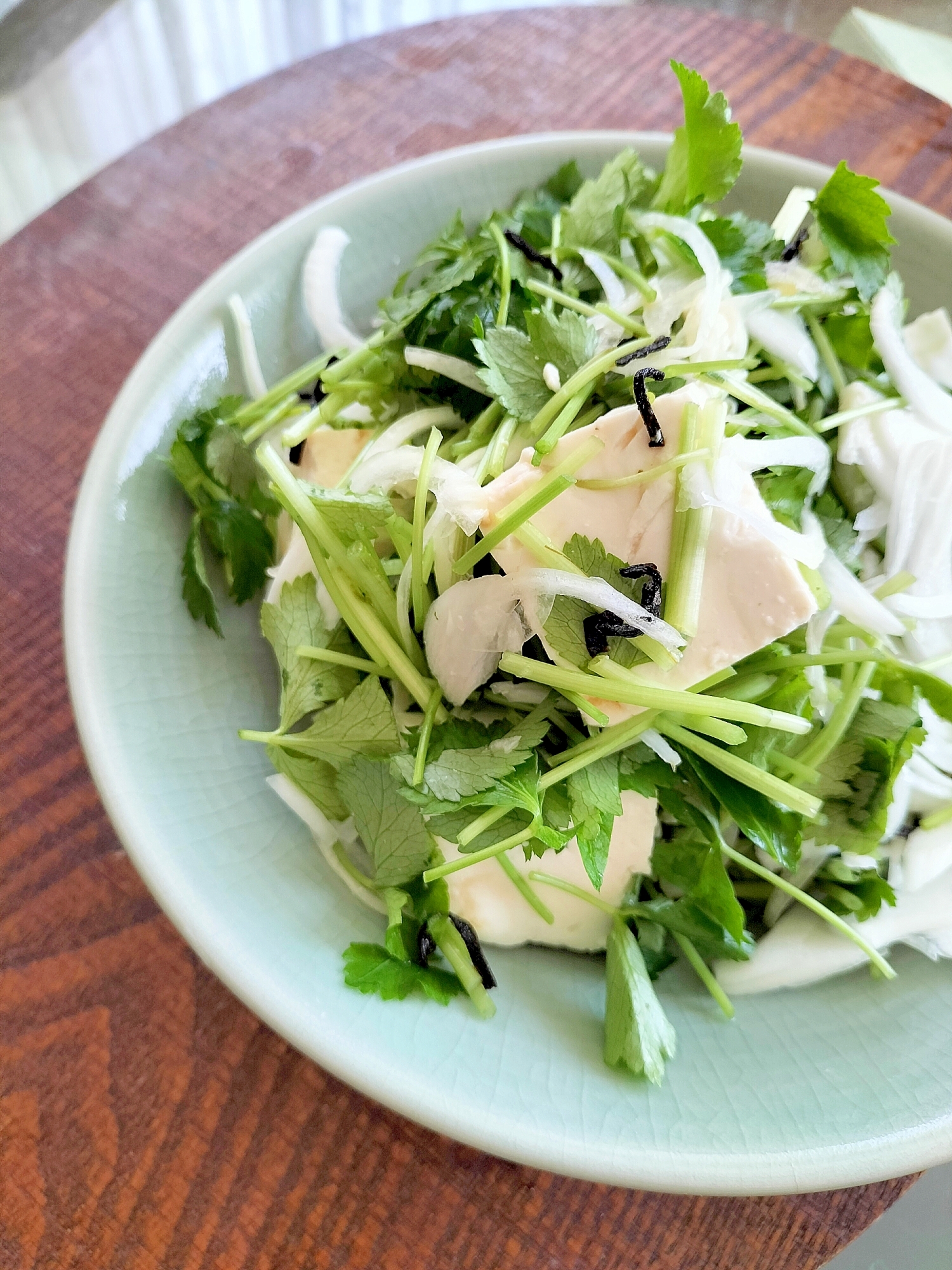 新玉ねぎと豆腐の塩昆布レモン♩