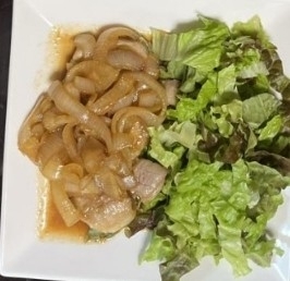 たっぷり玉ねぎの生姜焼き