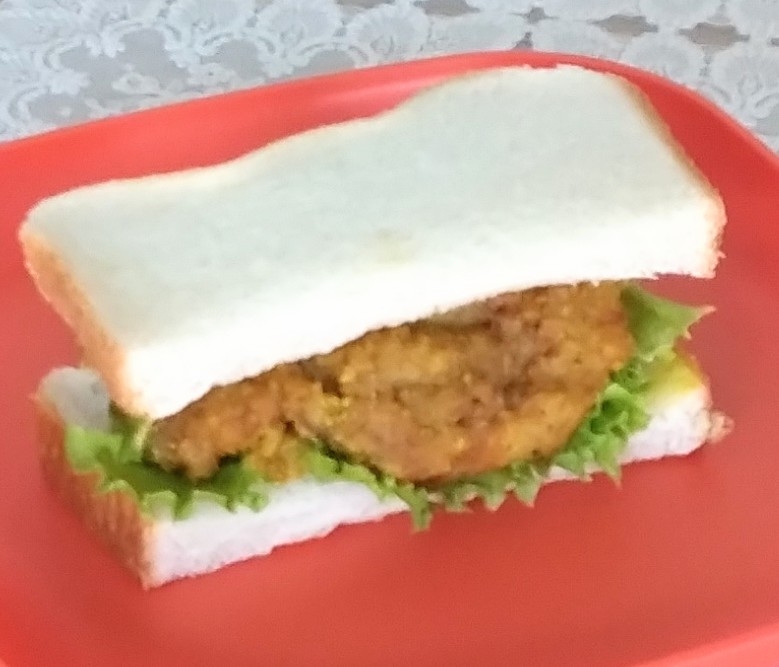 こだわりのチキンサンドイッチ✨オニオンマヨネーズ味