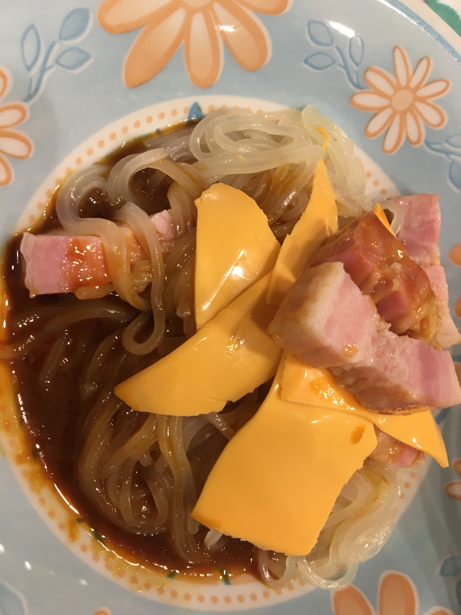 ベーコンビビン麺