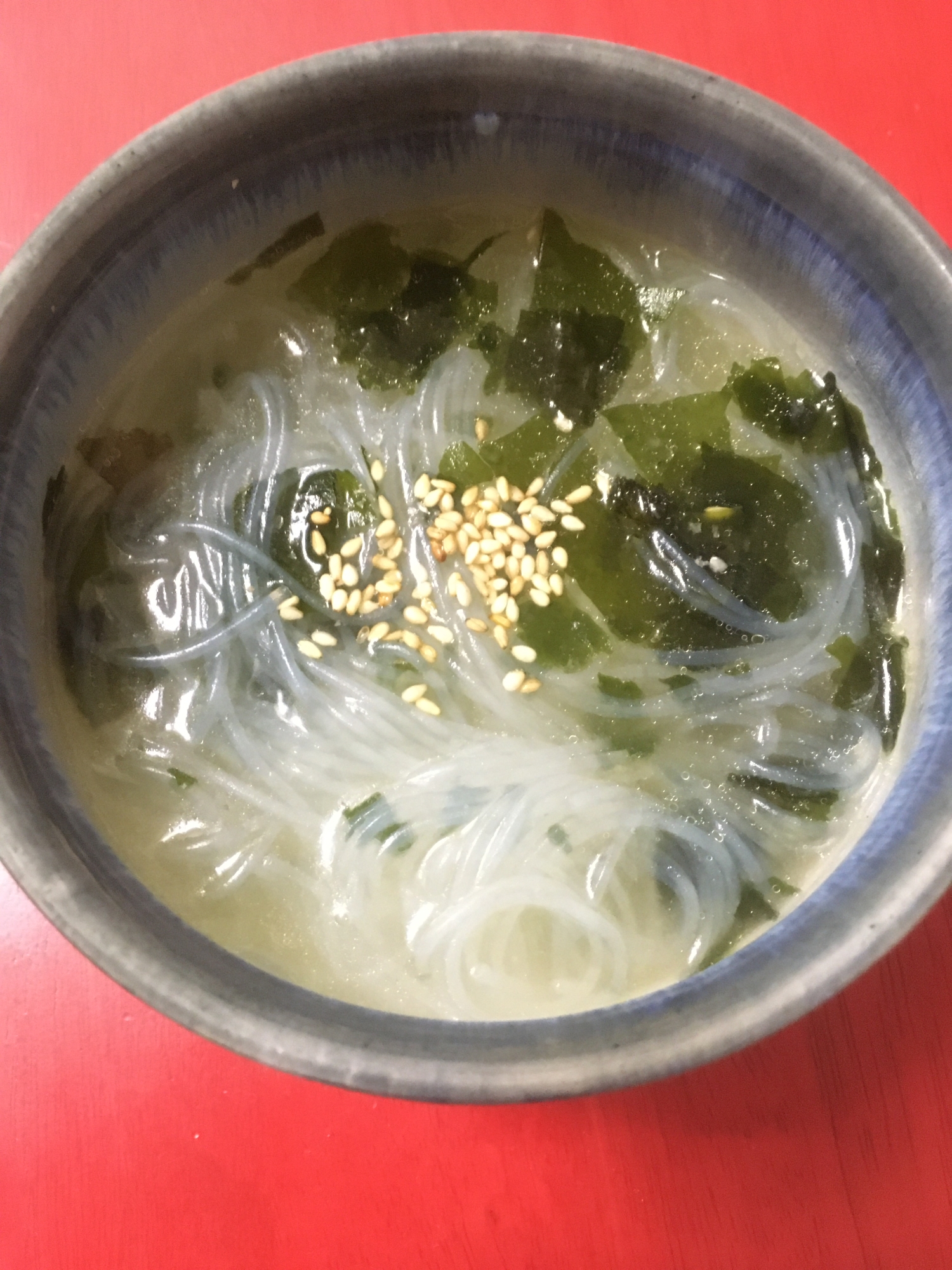 春雨とわかめの中華スープ