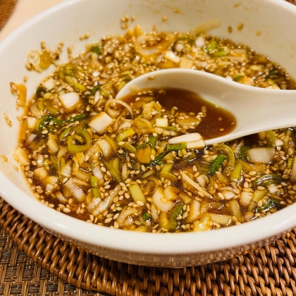 梅・生姜・ねぎ・ごま油の万能香味たれ