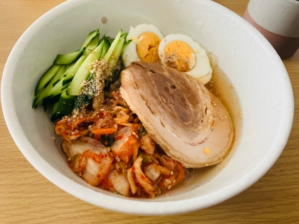 具材ごろごろ冷麺