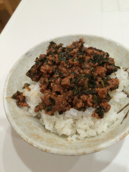 肉味噌丼で食べました(^^)
ニラたっぷり美味しかったです！