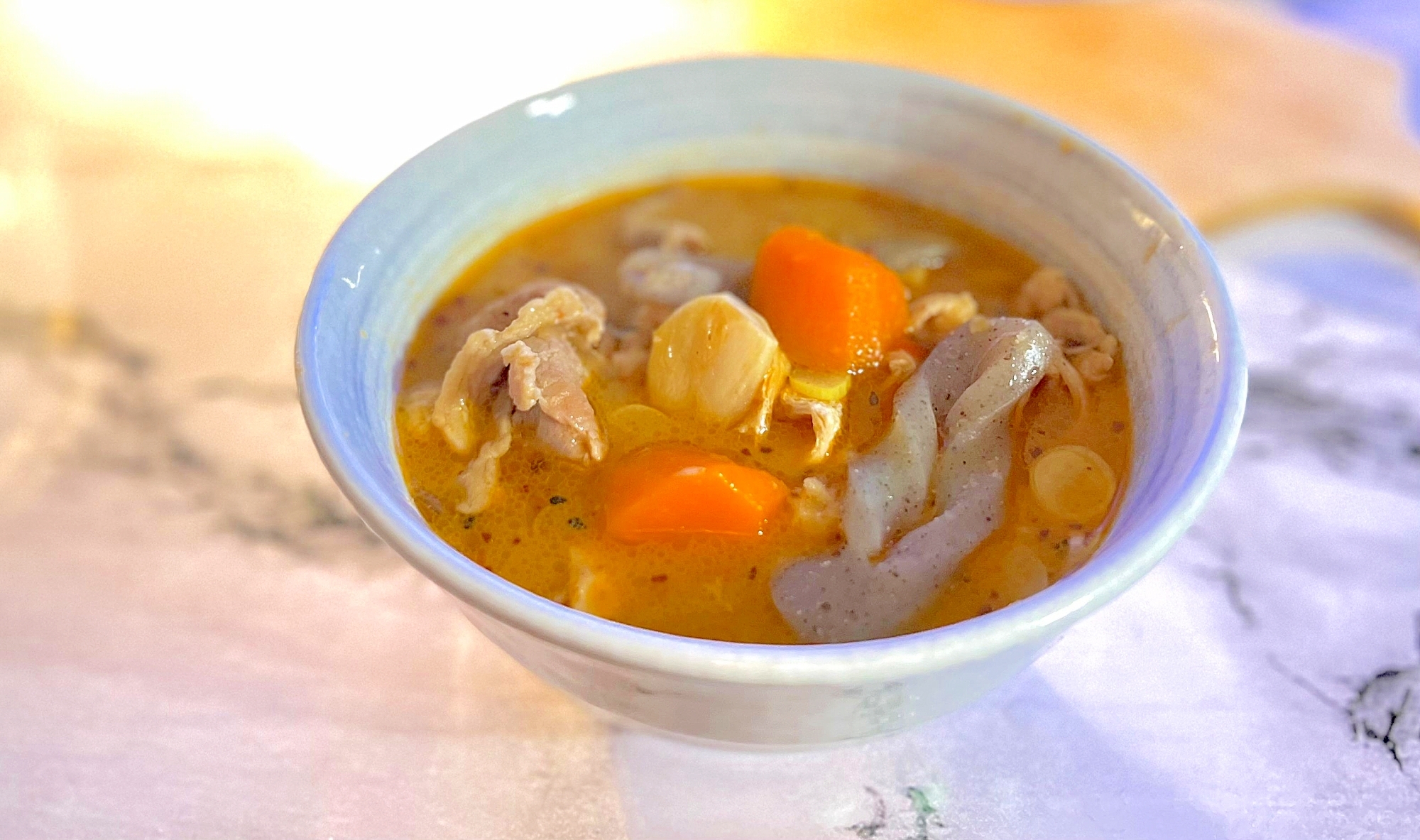 ニンニクまるごと!焦がし味噌豚汁
