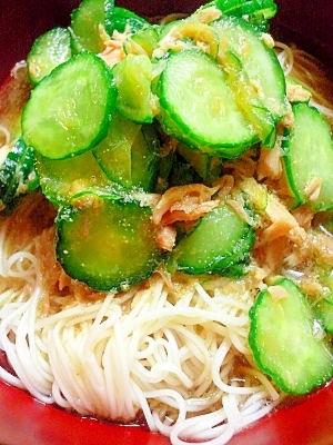 素麺 ツナときゅうりのごま油和えをのせて レシピ 作り方 By コポタン 楽天レシピ 素麺 ツナときゅうりのごま油和えをのせて レシピ 作り方 By コポタン 楽天レシピ