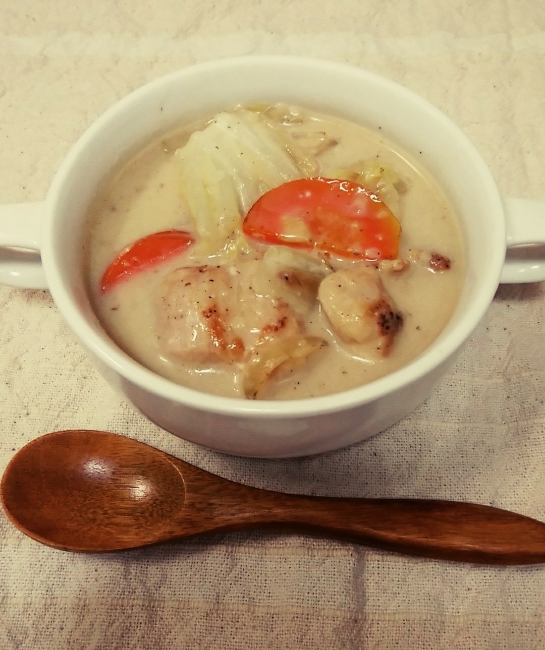 鶏肉ももと白菜のクリーム煮