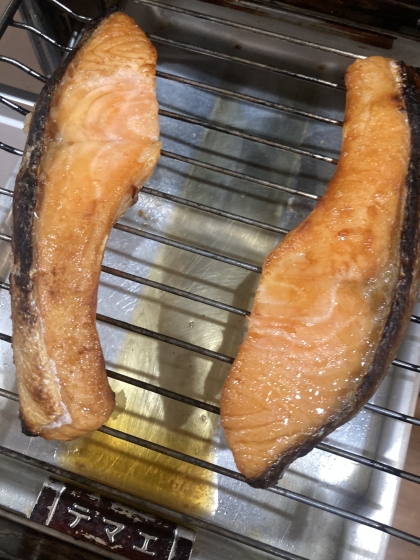 赤味噌で焼き鮭