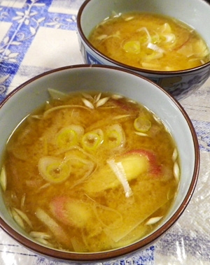 真竹みょうがの味噌汁