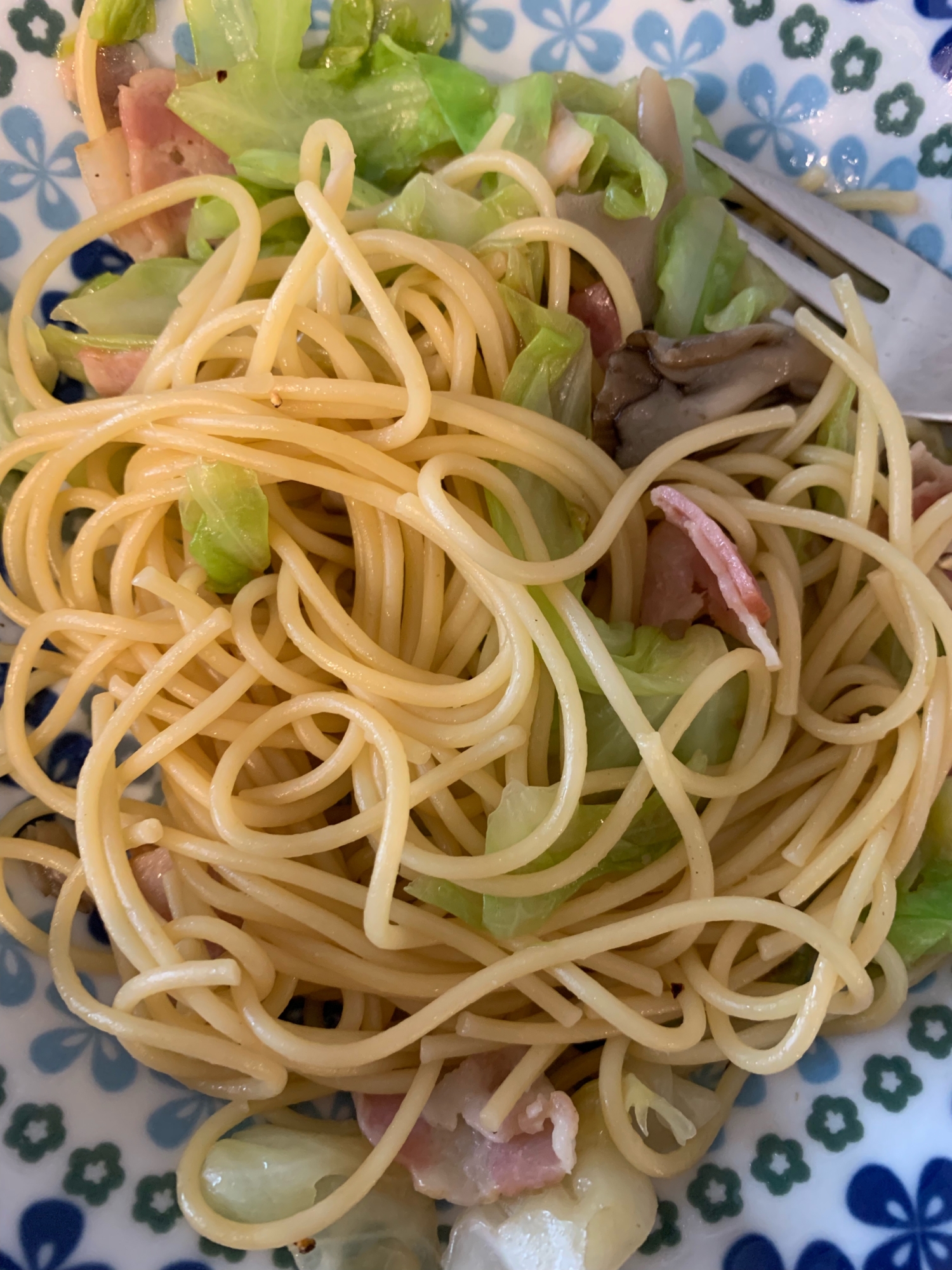 キャベツのバター醤油パスタ レシピ 作り方 By 食べ盛り３兄弟まま 楽天レシピ