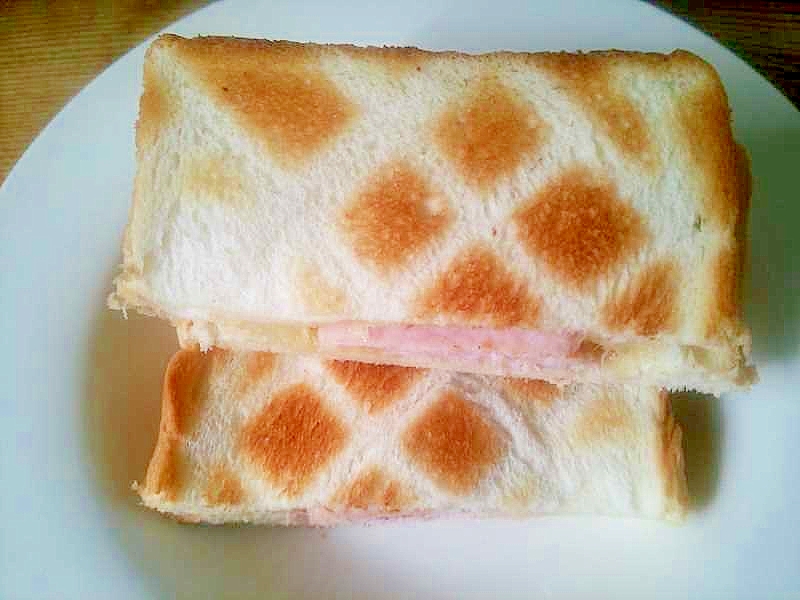 トーストサンド/厚切りハム・チーズ