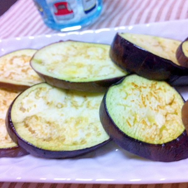 超簡単 子供も旦那も大好きなとろ甘 茄子の蒸し焼き レシピ 作り方 By Sadatosa 楽天レシピ 超簡単 子供も旦那も大好きなとろ甘 茄子の蒸し焼き レシピ 作り方 By Sadatosa 楽天レシピ