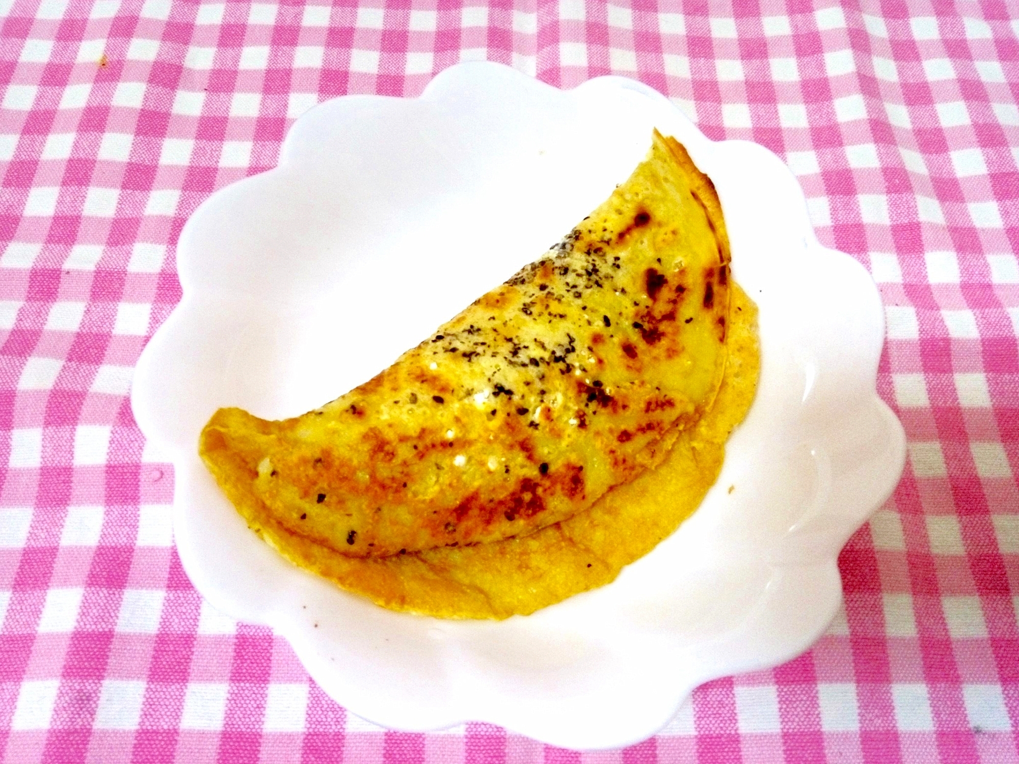 麻炭ヨーグルトとバナナのクレープ