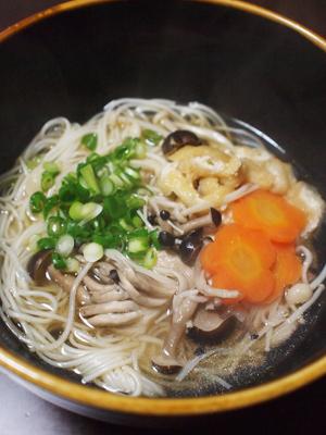 きのこたっぷりにゅうめん