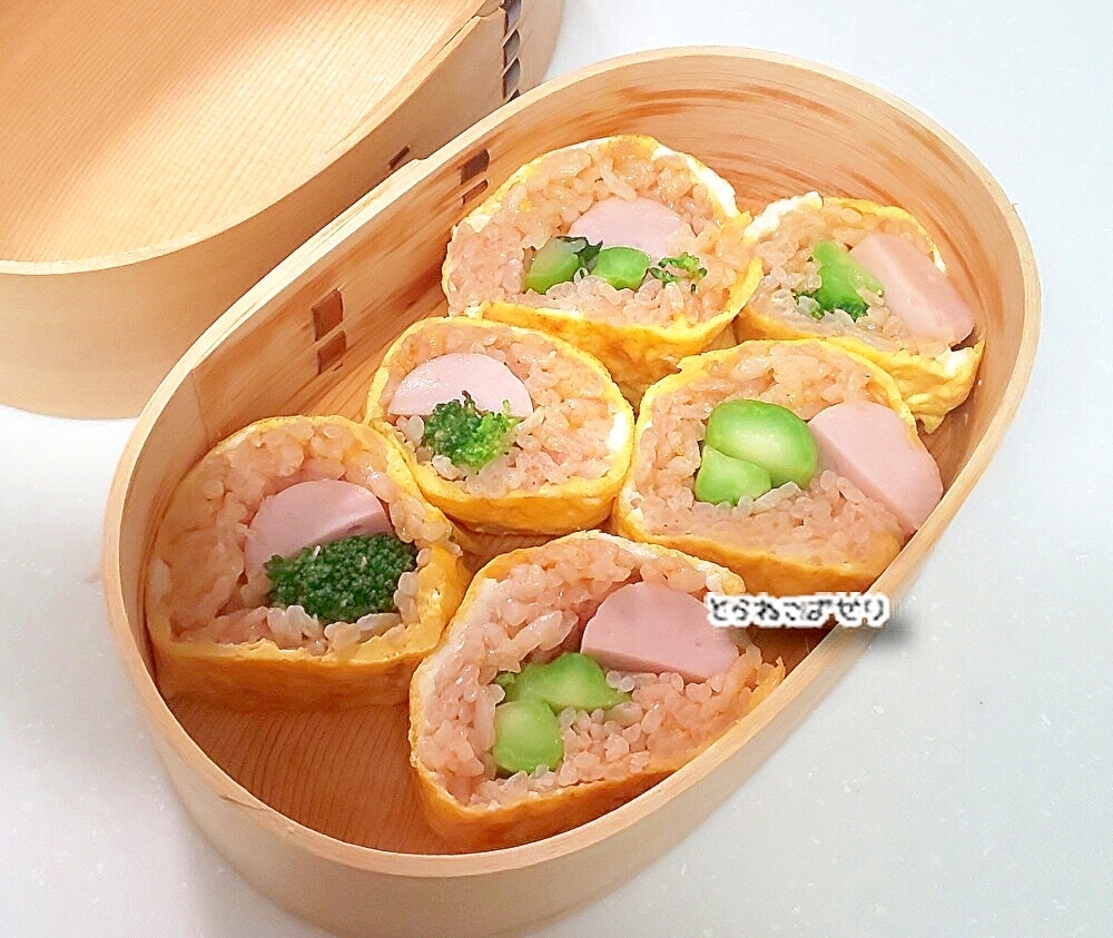国産チーズ入りの卵で✨巻き寿司風☘️オムライス
