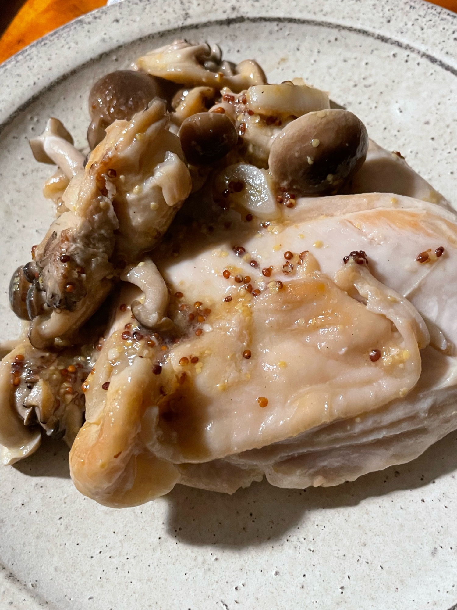 鶏胸肉のソテー 味噌マスタードソース