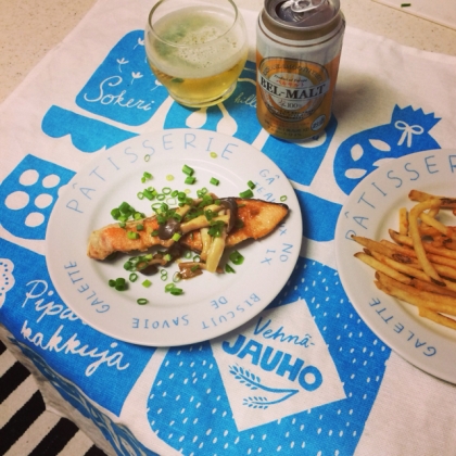 ポン酢とバター美味しい〜！
簡単だし、美味しいし、またリピします‼︎