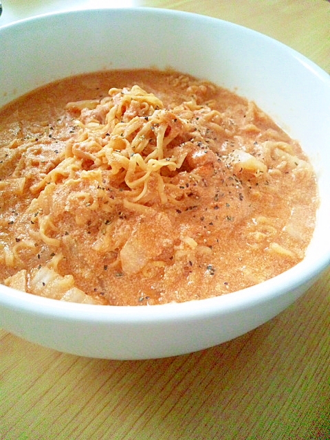 トマトラーメン