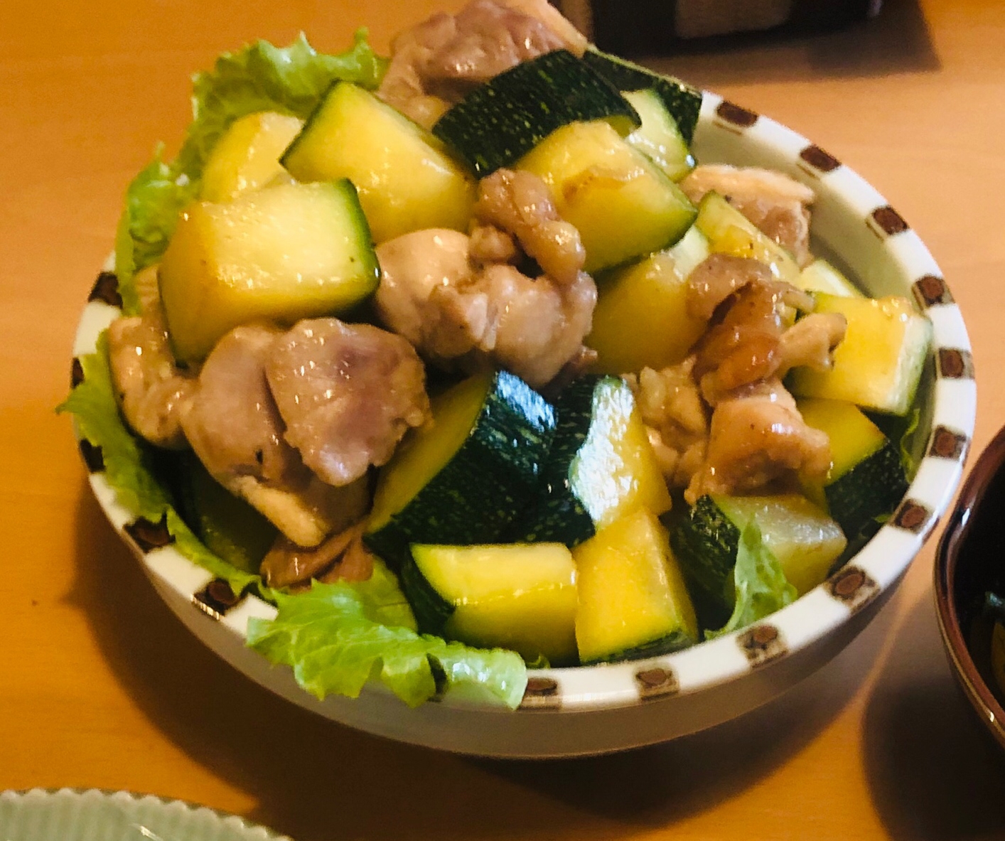 ズッキーニと鶏肉の塩だれ炒め