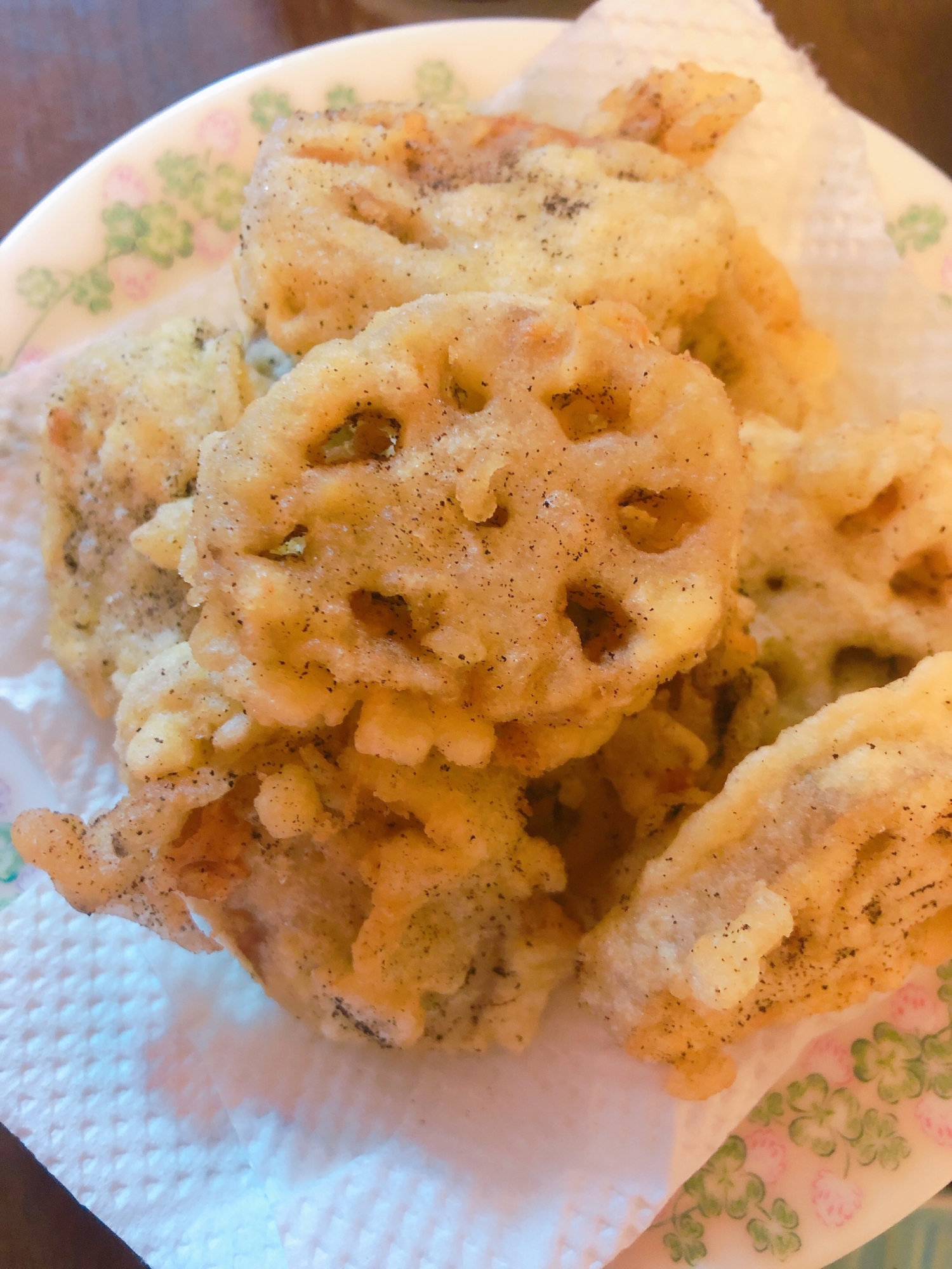 レンコンの天ぷら レシピ 作り方 By あくびちゃんn 楽天レシピ レンコンの天ぷら レシピ 作り方 By あくびちゃんn 楽天レシピ